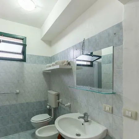 Malacala Apartman *